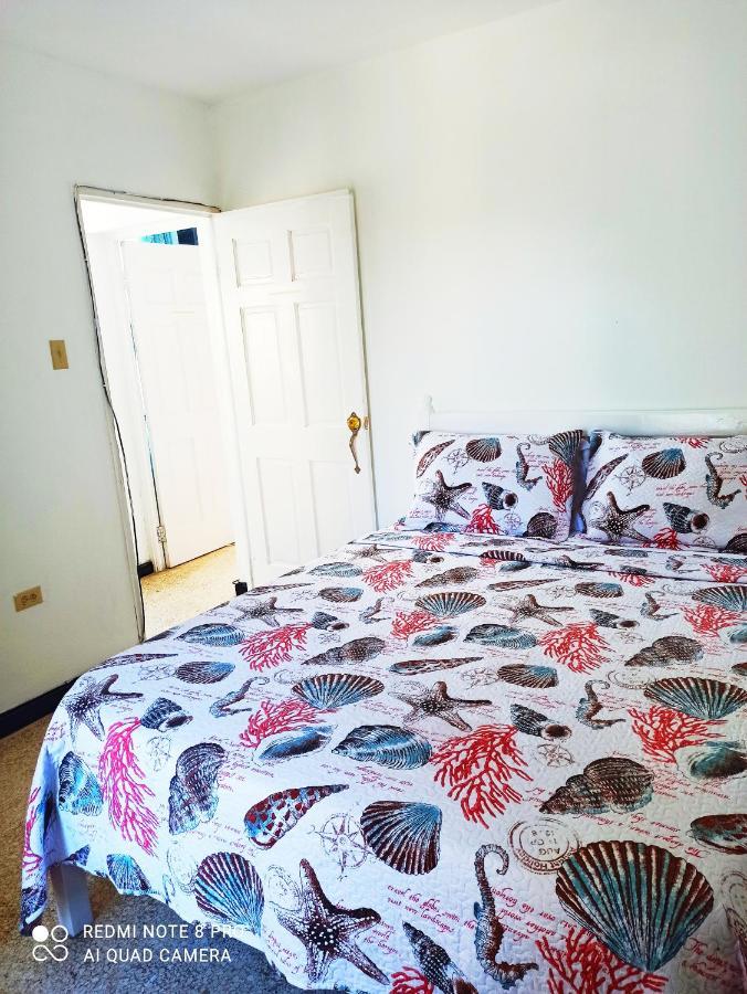 Columbus Heights Apt 26 F Ocho Rios Exterior foto