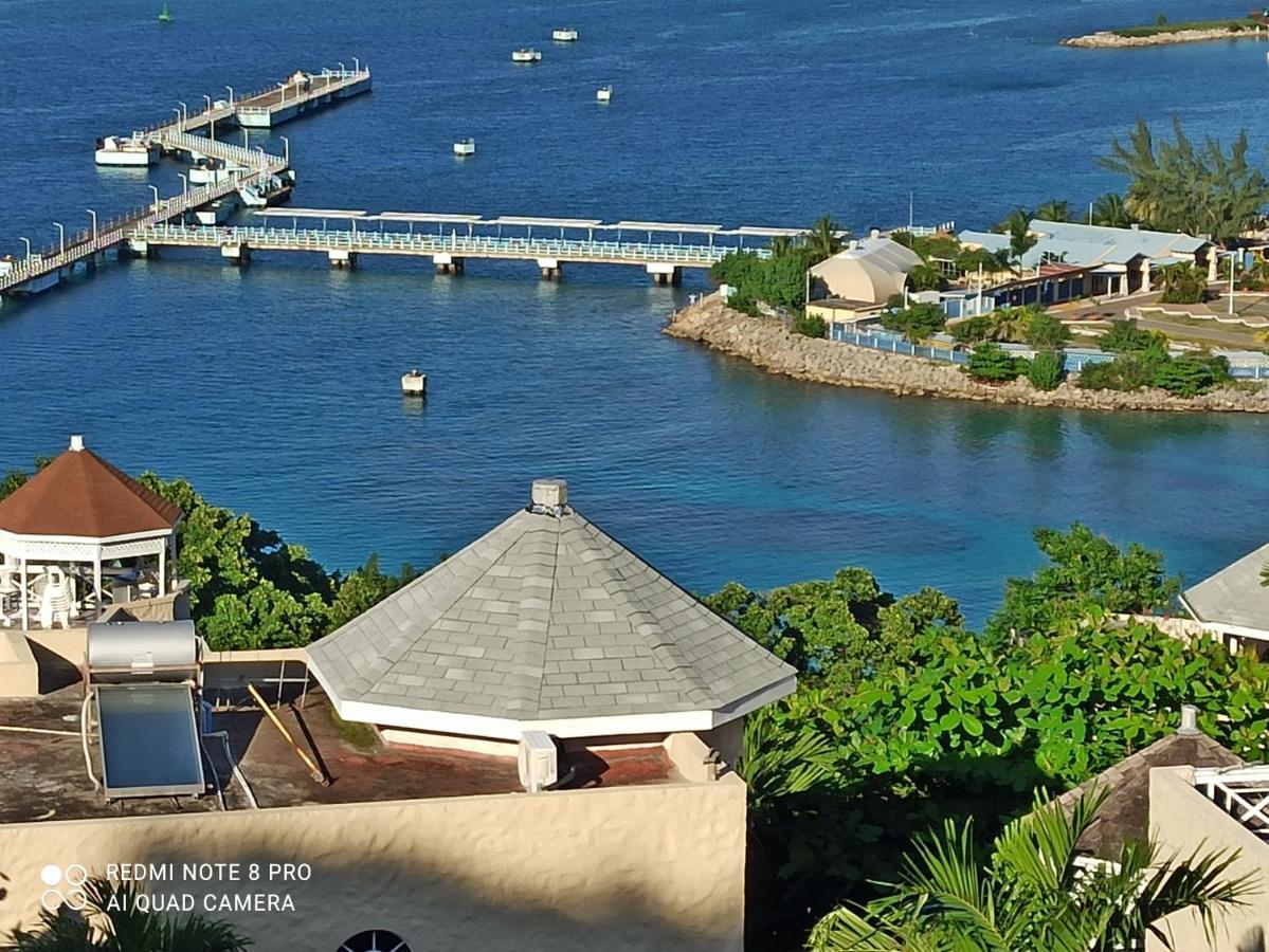 Columbus Heights Apt 26 F Ocho Rios Exterior foto