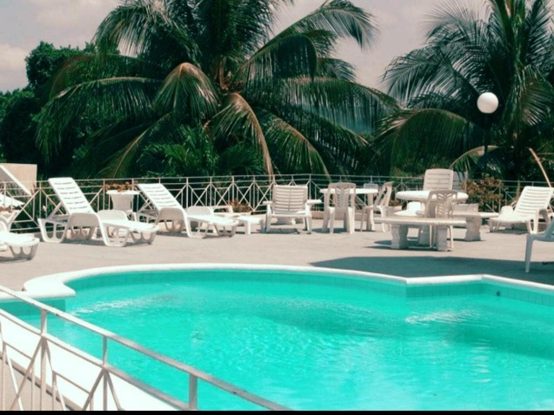 Columbus Heights Apt 26 F Ocho Rios Exterior foto