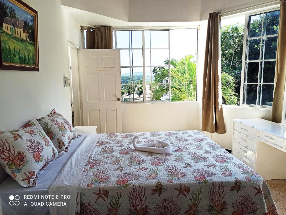 Columbus Heights Apt 26 F Ocho Rios Exterior foto