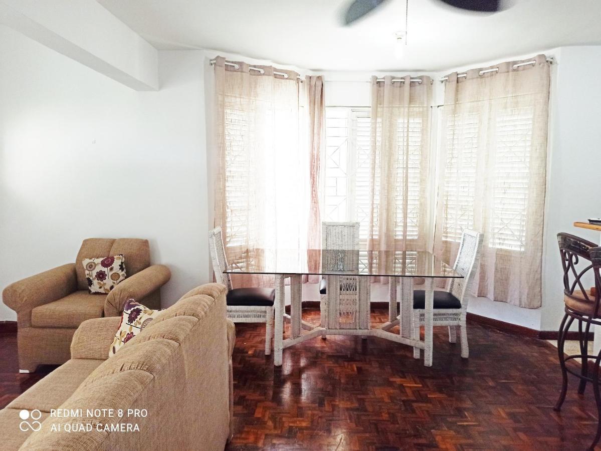 Columbus Heights Apt 26 F Ocho Rios Exterior foto